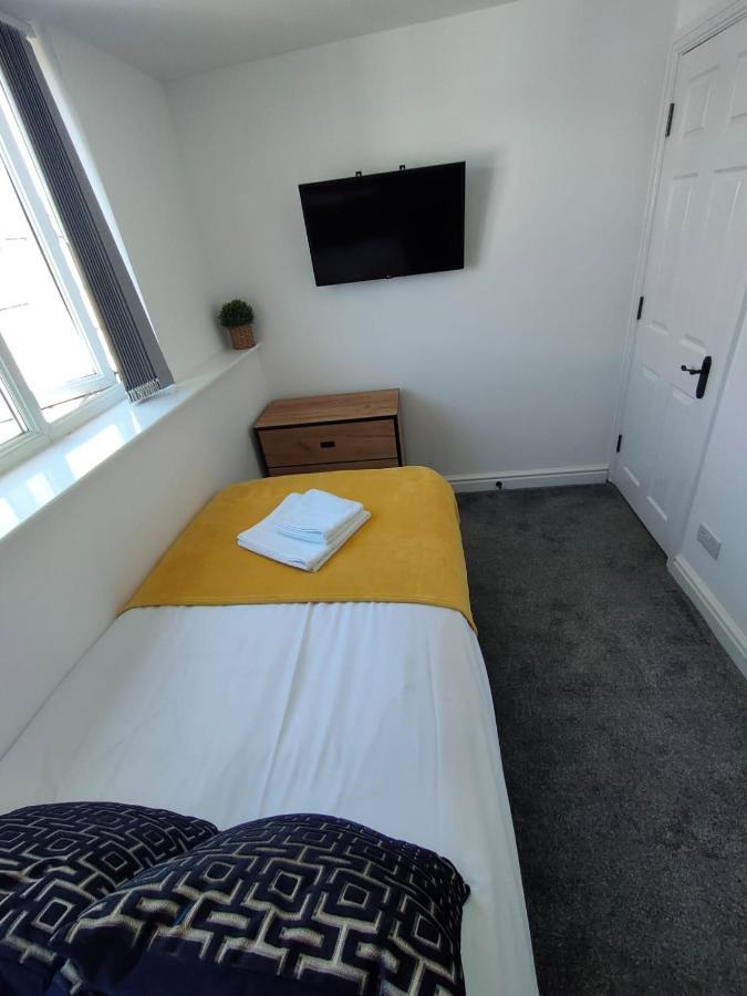 Lovely Refurbished Apartments, Morecambe Promenade Екстериор снимка