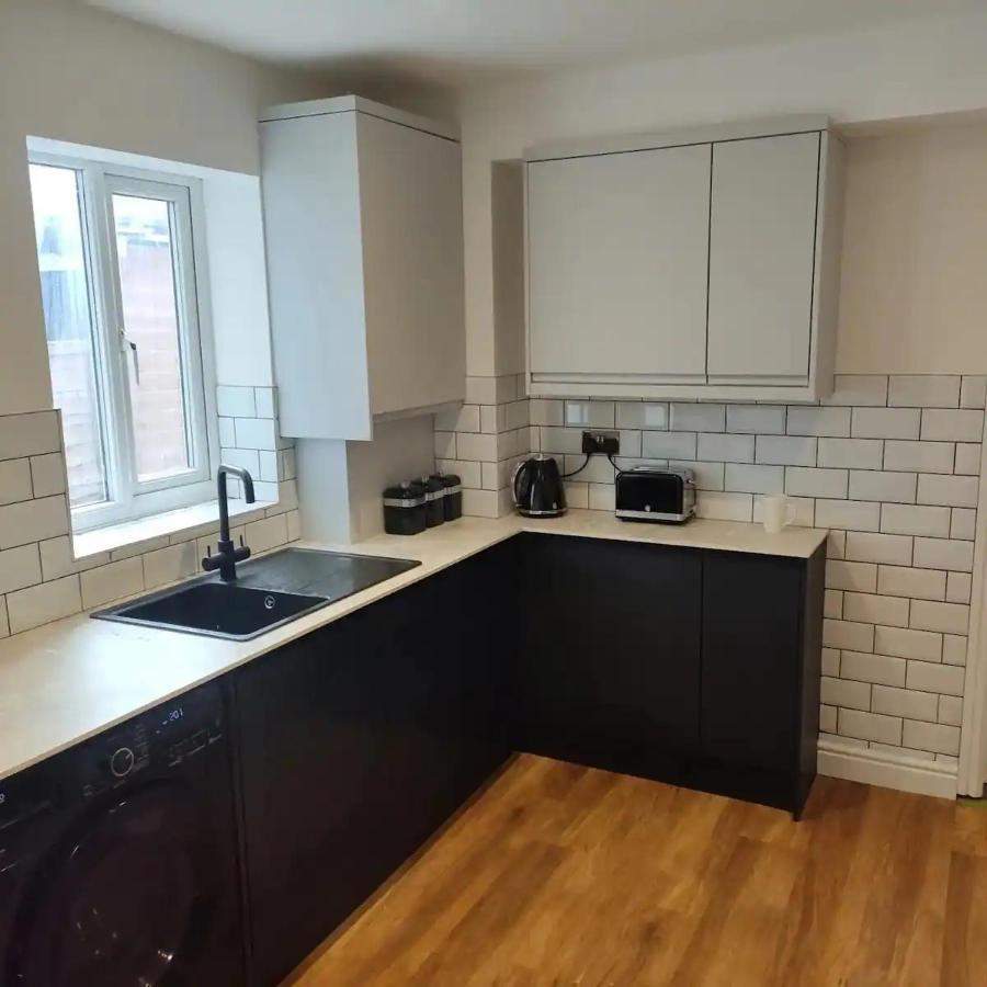 Lovely Refurbished Apartments, Morecambe Promenade Екстериор снимка