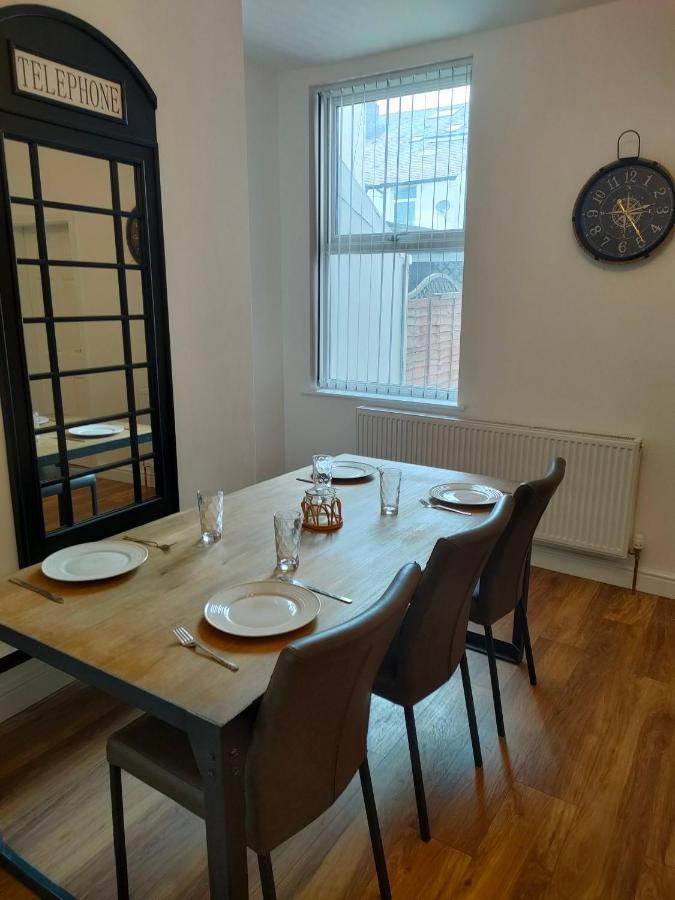 Lovely Refurbished Apartments, Morecambe Promenade Екстериор снимка